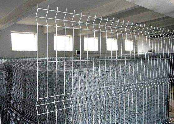 Cina Welded Wire Garden Mesh Anggar Panels Hot dicambuk Galvanized pemasok