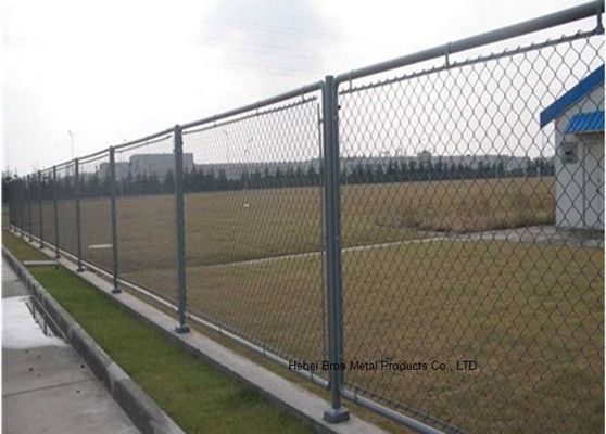 Cina Hot Dipped Galvanized Steel Wire Anggar, Residential Metal Chain Link Fence pemasok