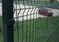Taman Logam Melengkung Mesh Fencing Powder Sprayed Bending Dark Green Wire Fence pemasok
